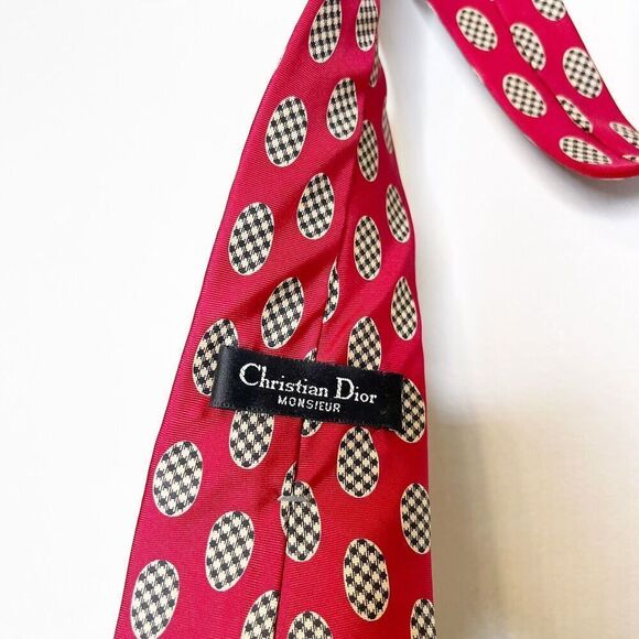 Vintage Christian Dior Men's Tie Red Houndstooth Geometric Silk 57x3.5 - Picture 4 of 5